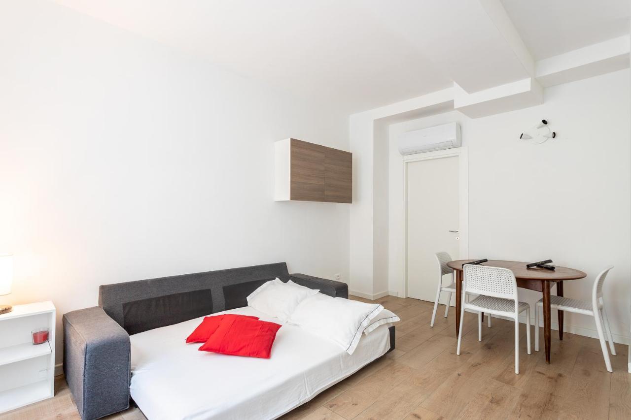 City Centre Apartment - 10 Minutes To Duomo - Free Wifi E Netflix 米兰 外观 照片